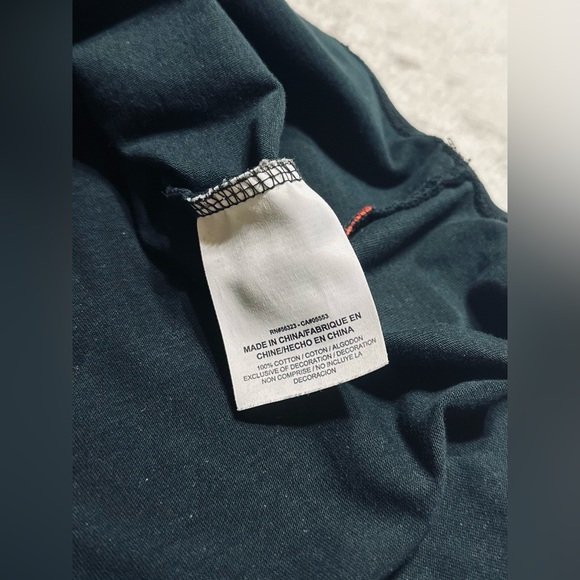 Nike “just do it” shirt - Picture 3 of 5